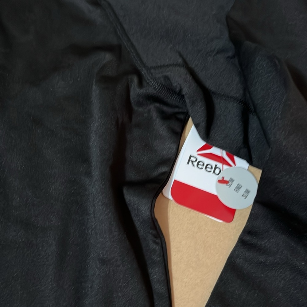 Zip Pullover - Picture 4 of 6